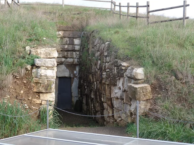 Tomba Etrusca de "La Montagnola"