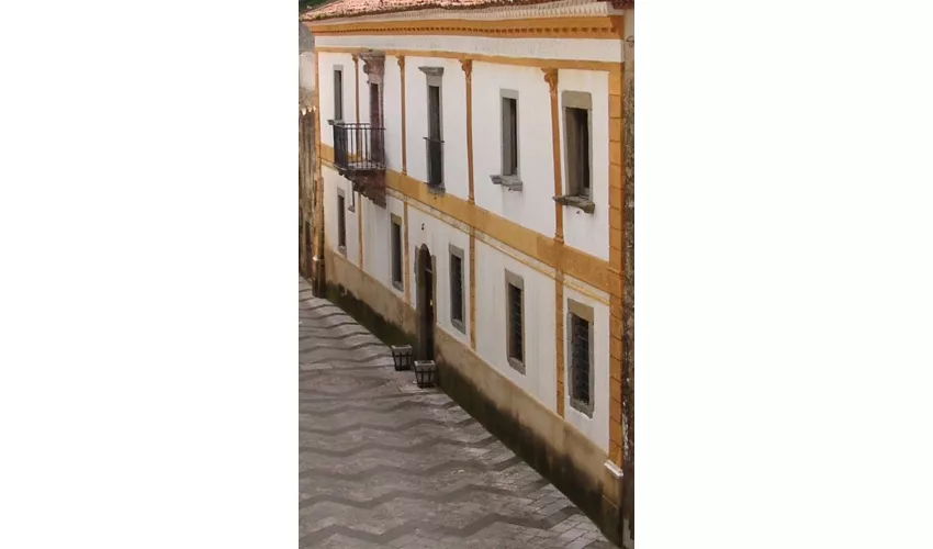 Museo Del Costume E Della Moda Siciliana