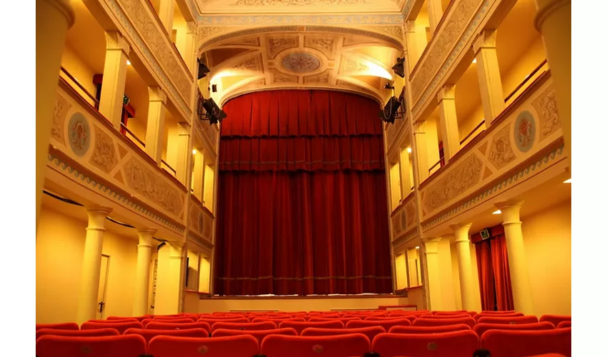 Teatro Massari