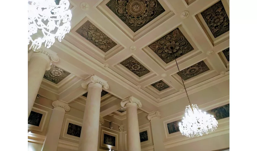 Theater Amintore Galli