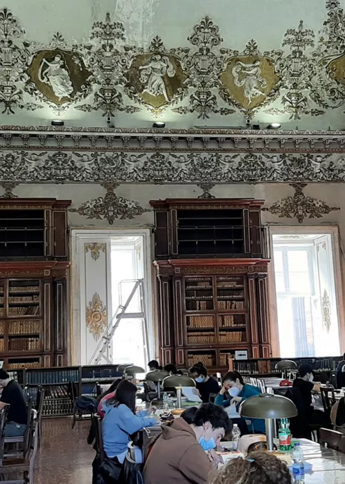 Biblioteca Nazionale di Napoli Vittorio Emanuele III