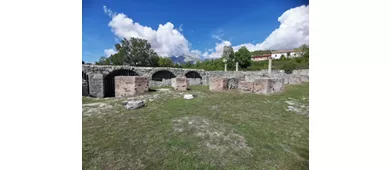 Ingresso Area archeologica di Alba Fucens