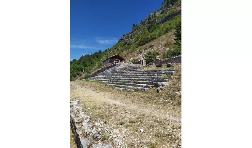 Area Archeologica di Ercole Curino