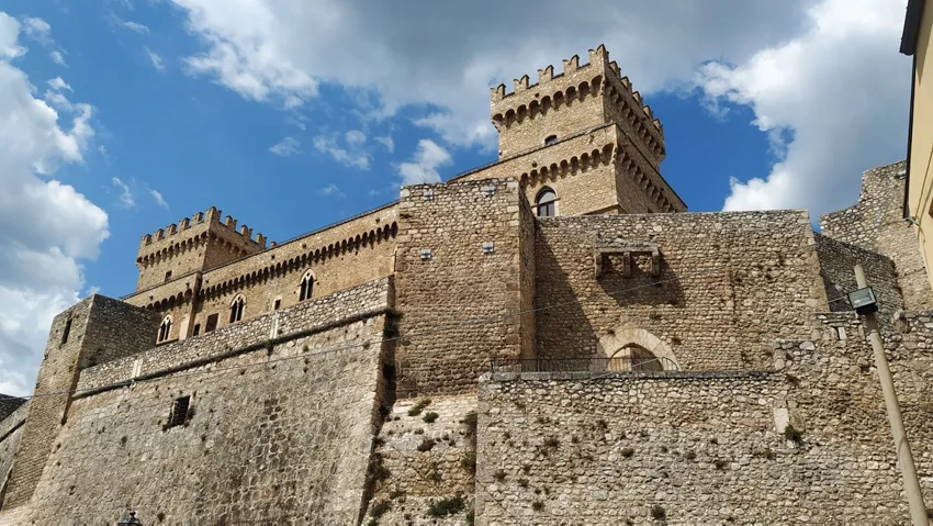 Castello Piccolomini - Collezione Torlonia e Museo di Arte Sacra della Marsica