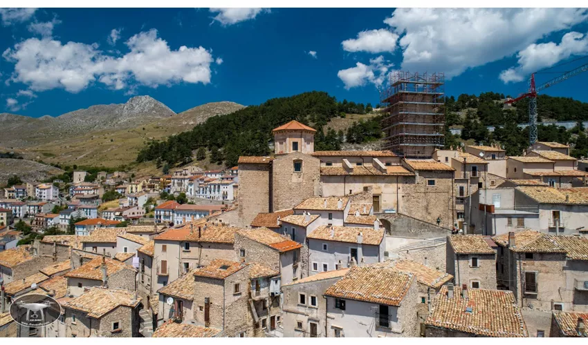 Borgo di Castel del Monte