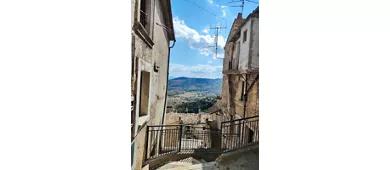 Dorf Castel del Monte