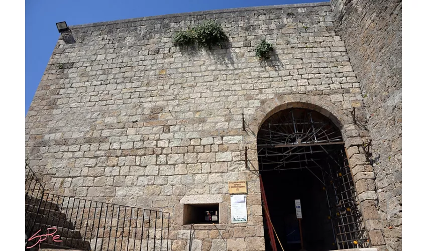 Armeemuseum und Museum alter Landkarten der Festung von Civitella del Tronto