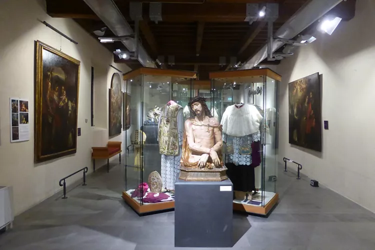 Museo Etnografico Podenzana e Museo Diocesano