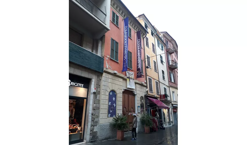 Museu Etnográfico Podenzana e Museu Diocesano