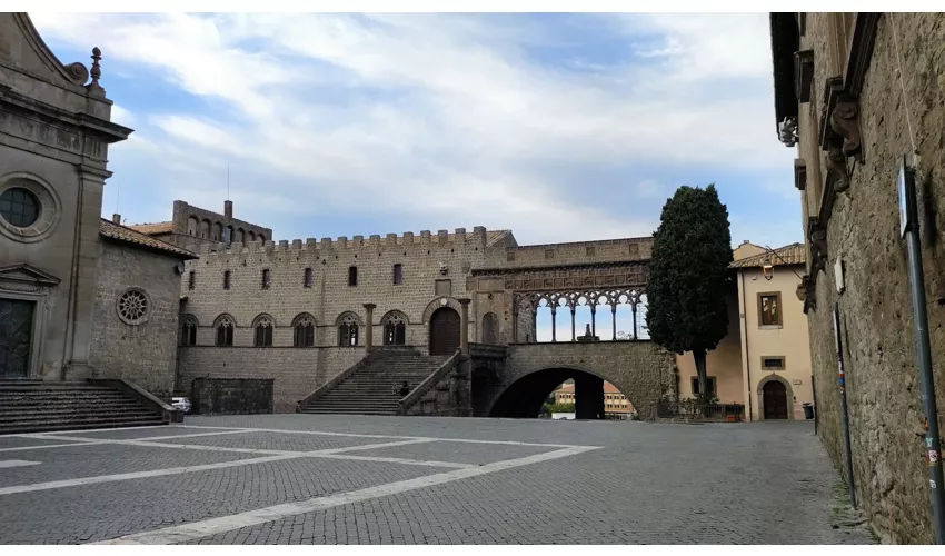 Monumentaler Komplex Colle Del Duomo
