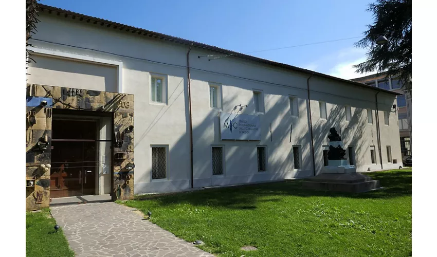 MIC Museu Internacional da Cerâmica em Faença