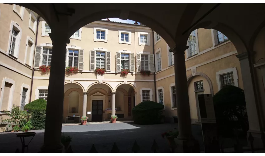 Palácio La Marmora