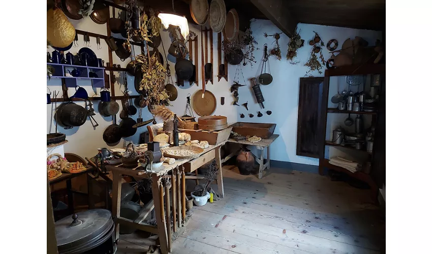 Musée ethnographique Galluras - le musée de la Femina Agabbadora