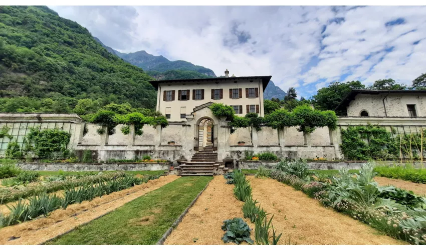 Palazzo Vertemate Franchi