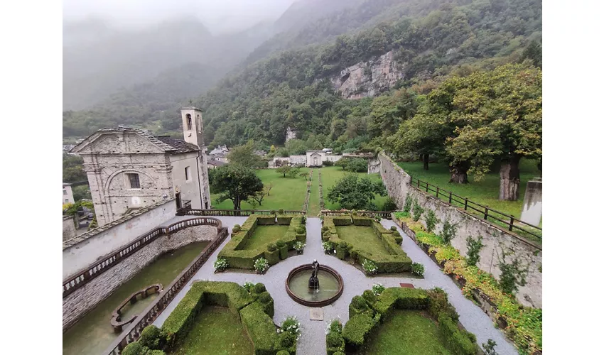 Palazzo Vertemate Franchi