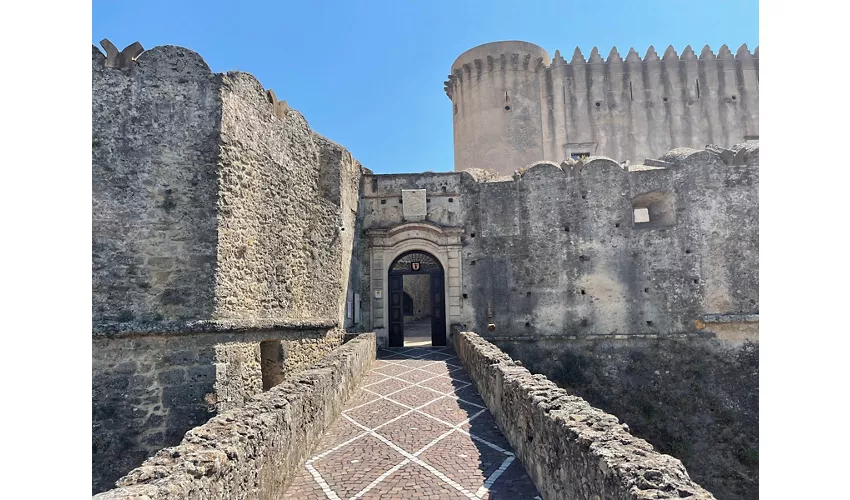 Castello di Santa Severina