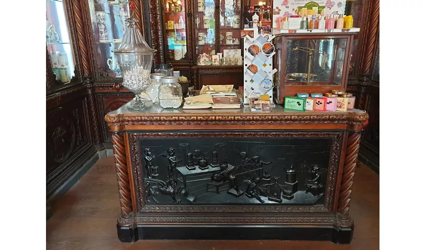 Musée de la pharmacie Mazzolini Giuseppucci