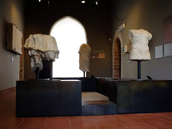 Museo Civico Archeologico e Raccolta Perottiana