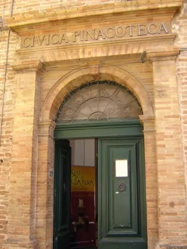Museo della Calzatura "Cav. Vincenzo Andolfi"