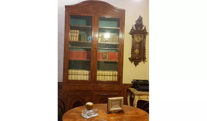 Museo Civico "Principe Guglielmo Romanazzi Carducci di Santo Mauro"
