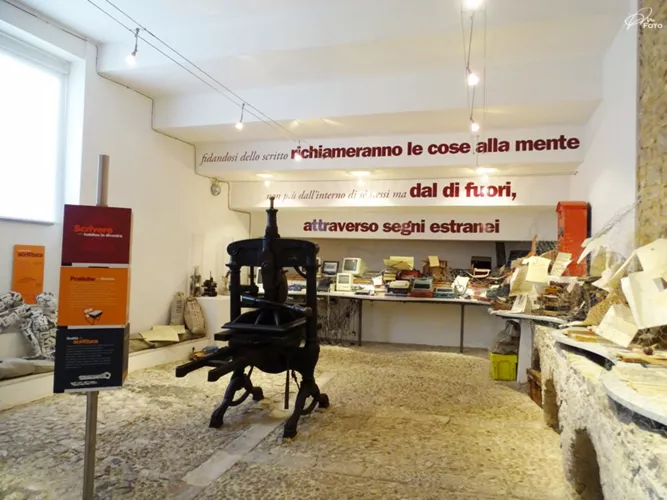 Museo Delle Scritture"Aldo Manuzio " Bassiano