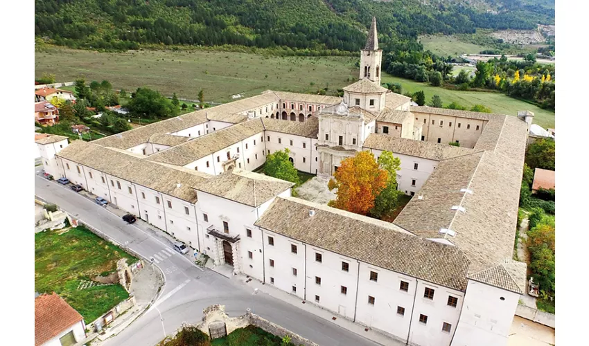 Abbazia di Santo Spirito Al Morrone