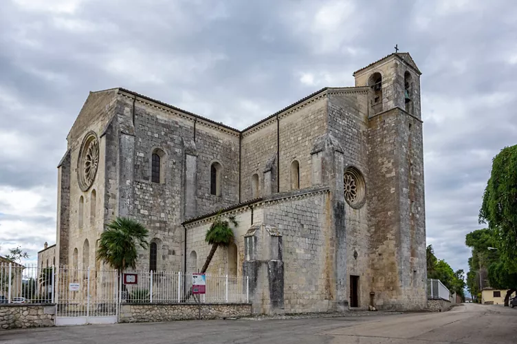 Abbazia Santa Maria Arabona