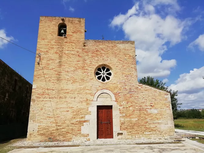 Chiesa Romanica di Santa Maria a Vico
