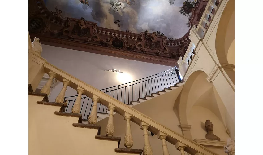 Palazzo Fava