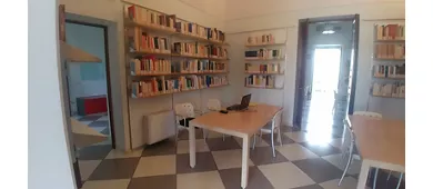 Biblioteca Comunale "Francesco Piccinno"