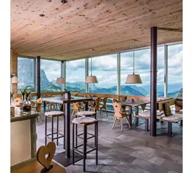 Dantercepies Mountain Lounge