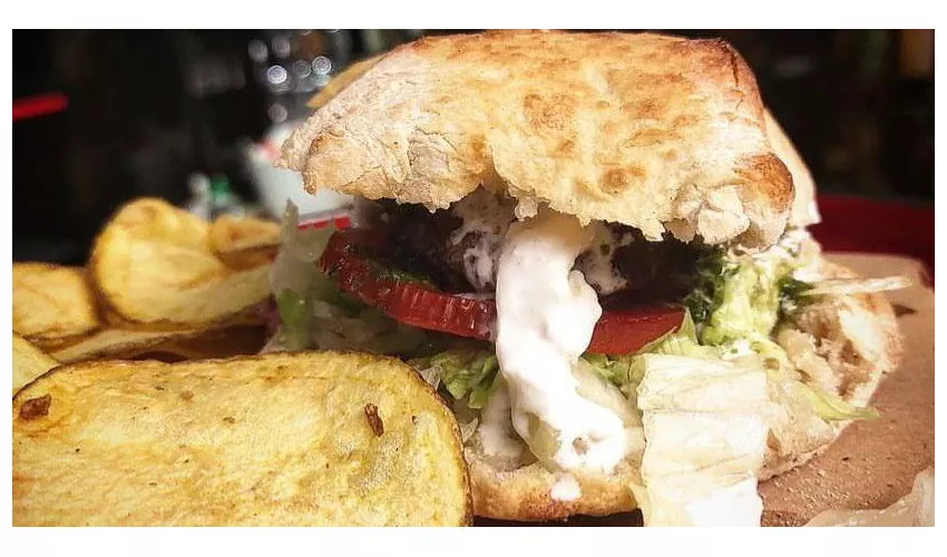Pummarola 'Ncoppa