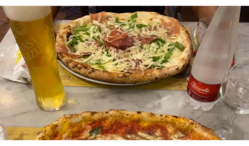 Antica Pizzeria Vesi Napoli