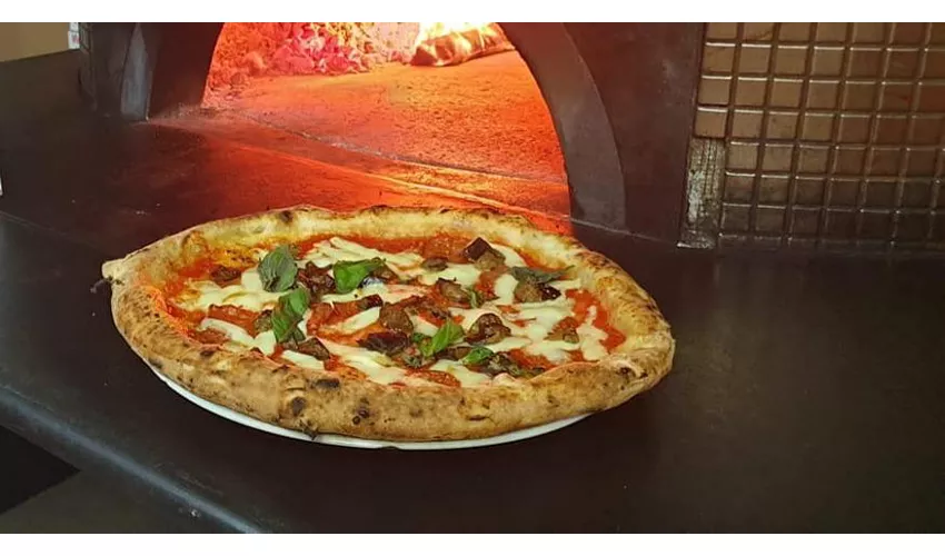 Pizzeria Bella Napoli