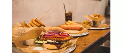 Star Pub Holy Burger