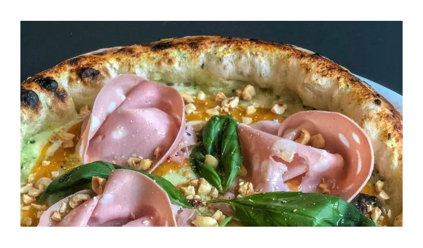 Shambó Pizzeria & More - BBQ, Birra, Vino, Drinks