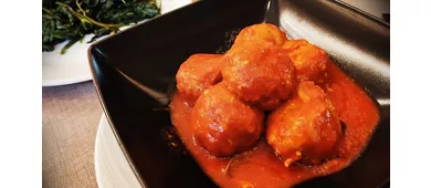 STRADAROMANA Restaurant