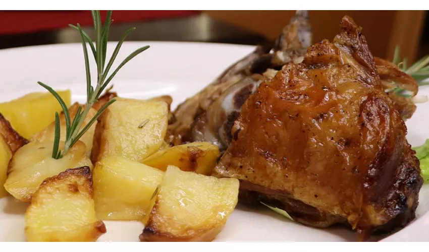 STRADAROMANA Restaurant