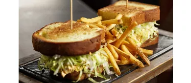 Al Mercato Steaks Burgers Piazza Alvar Aalto