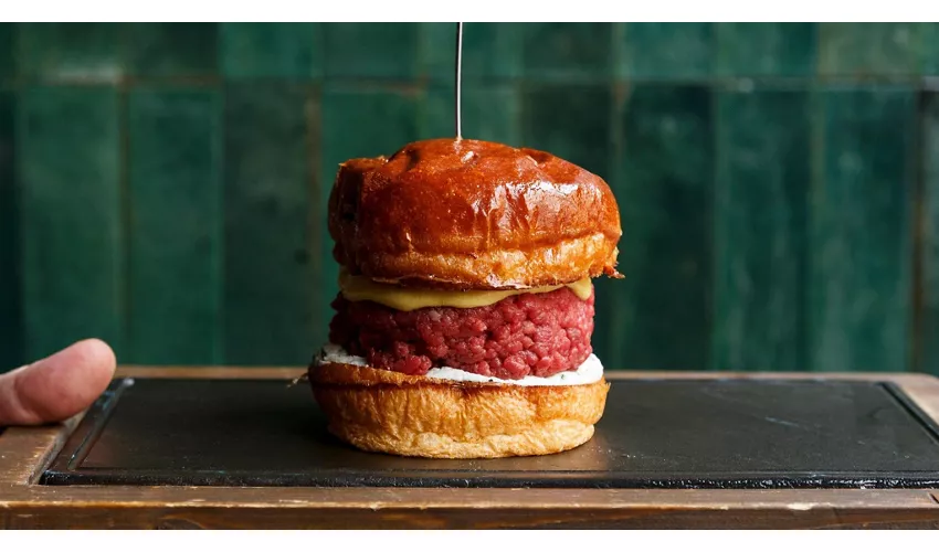 Al Mercato Steaks Burgers Piazza Alvar Aalto