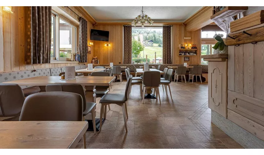 Cristall Bar Mountain Bistrot