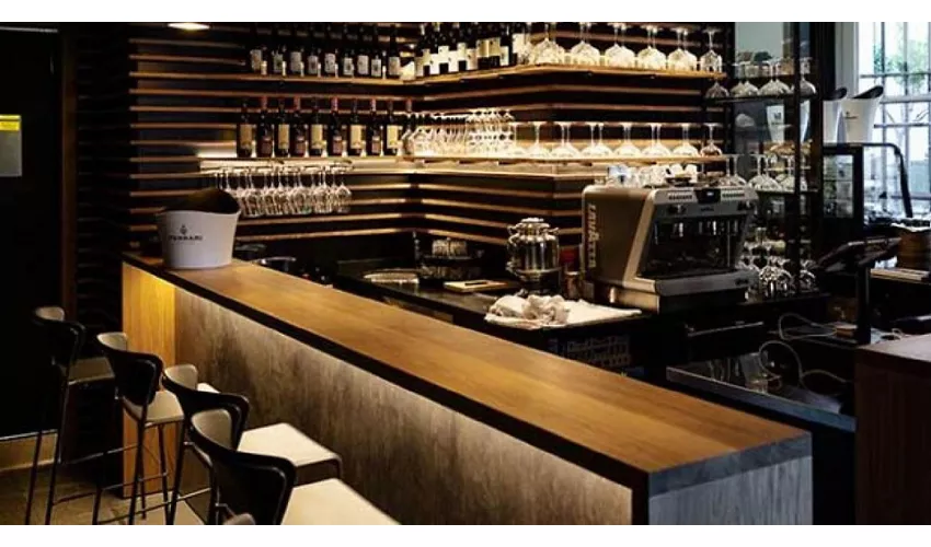 Vizio Wine Bar