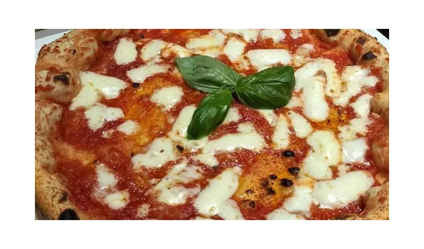 'A Pazziella