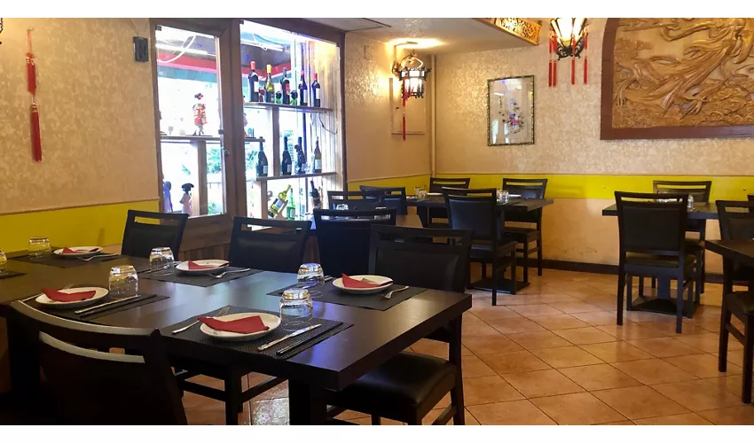 Hong Kong Sushi & Ristorante Cinese