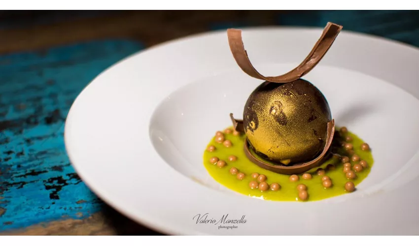 AllAlberone - Cucina con Cantina