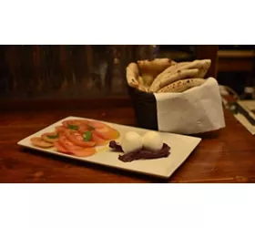 Demetra Pub