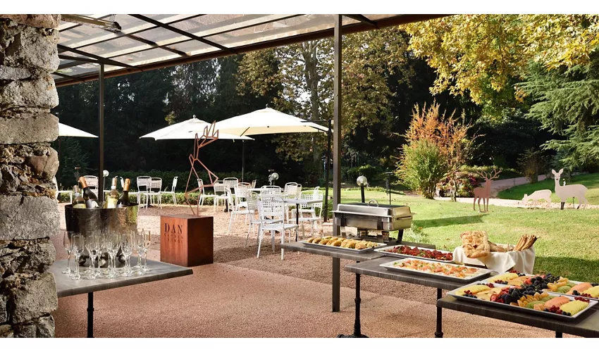 DAN Garden Lounge