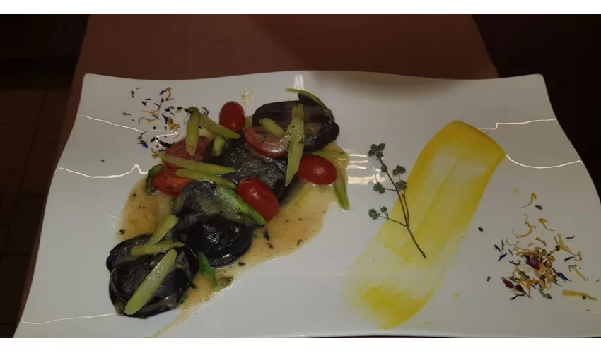 6342 A Le Tole Spaghetteria Pizzeria