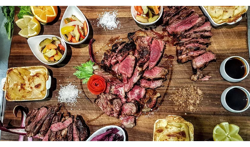 LA TAMBRA - Steakhouse, Restaurant & Pizzeria