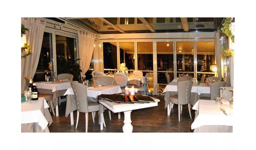 Tortuga Coffee & Restaurant